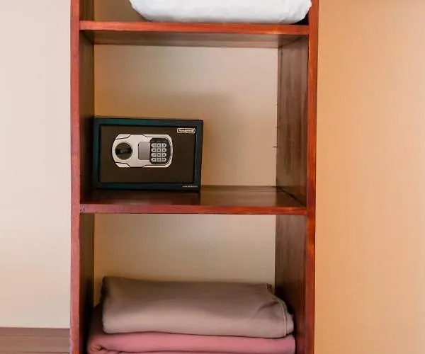 Amplio Departamento Espacioso Ideal Para Disfrutar El Mar De Y La Naturaleza Pensión